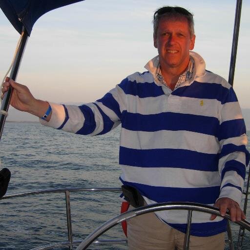 HanBruning's profile picture. NVM makelaar en taxateur Ooms Makelaars Barendrecht | golf | voetbal | cabriorijden | Frankrijk | Afrika | varen | Dan Brown | Villa Felderhof | film | theater