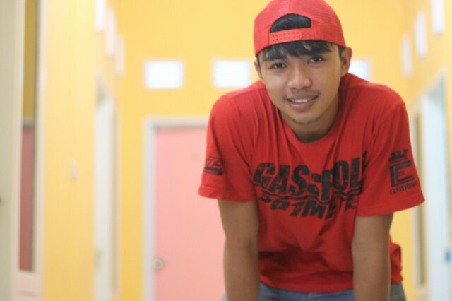 Perempuan yg selow, ga rewel dan ga masalah diajakin ke bengkel itu emang pantesnya dinikahin sih.. hhe | @IpehALam ♥