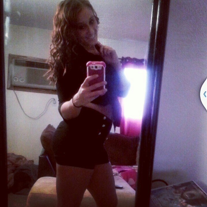 new to twitter!! follow me :) ♥