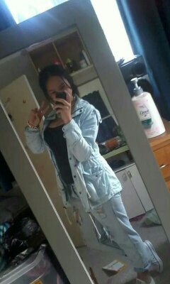 ZaniaNai's profile picture. 