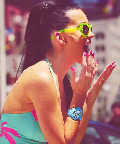 paolaLaraai's profile picture. 