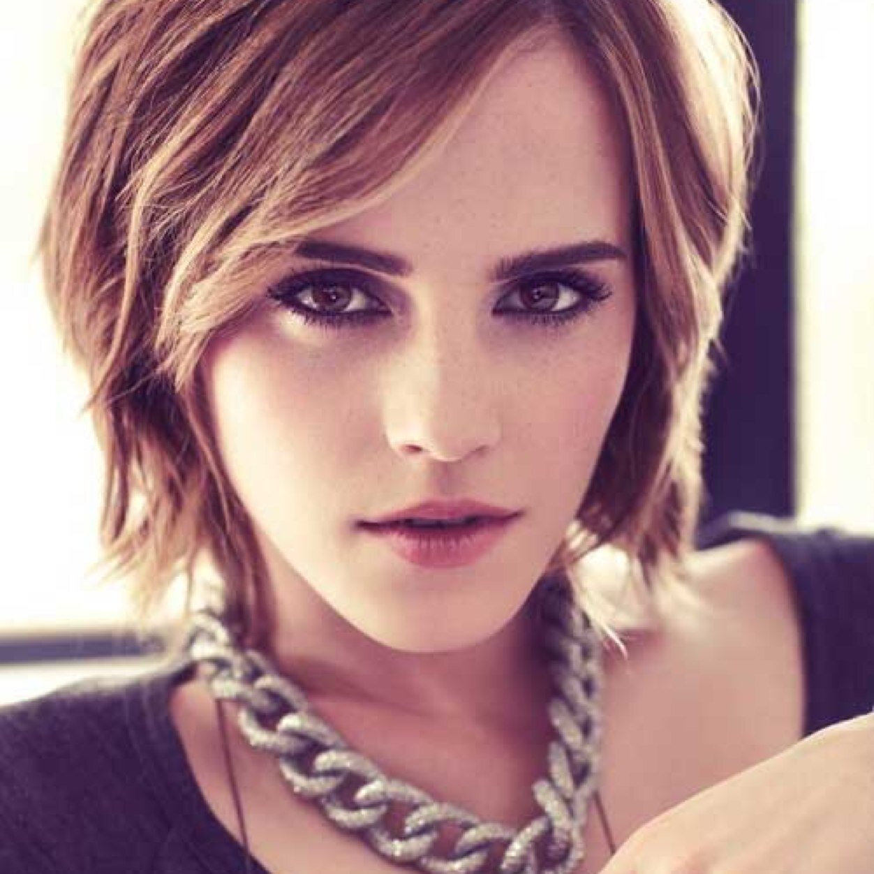 @MadScienceHanji's snarky baby sister. Got that unicorn swag. [#SNKRP Literate Multiverse 18+ | FC: Emma Watson]
