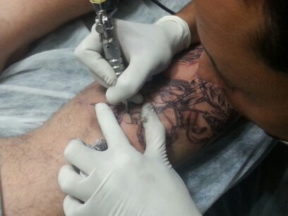 Rafael Borelli - Tatuador, Artista Plástico, Músico.
Studio.: 55 21 3372-5220
Cel. / Whatsapp: 5521 967226995