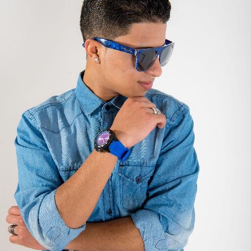 Modelo
Artista y compositor
Wasap: 686464364
Pág Instagram: @JfloWMadrid
Pág oficial de facebook: J-FloW
Pág YouTube : j.flow Madrid
SIGUEME Y TE SIGO