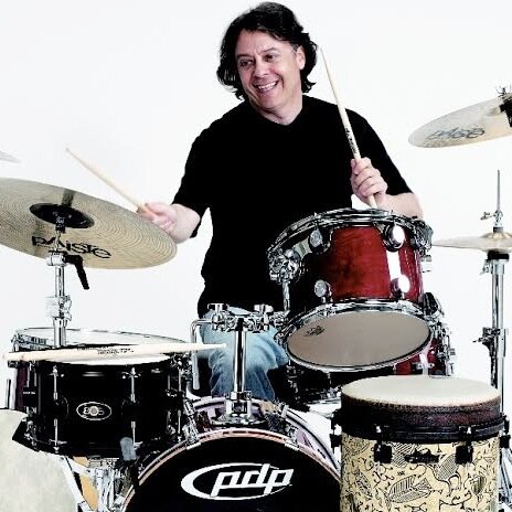 Ed Roscetti is a drummer, composer, author, and educator. Endorser of DW, PDP, Remo, Paiste, Shure, Innovative Percussion & Direct Sound.