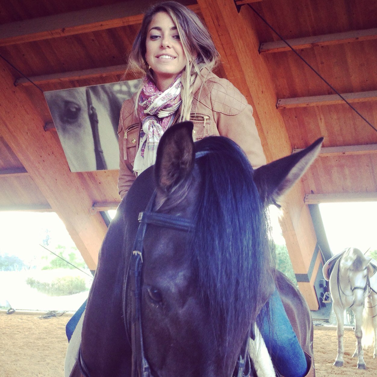 juliasaenz's profile picture. 