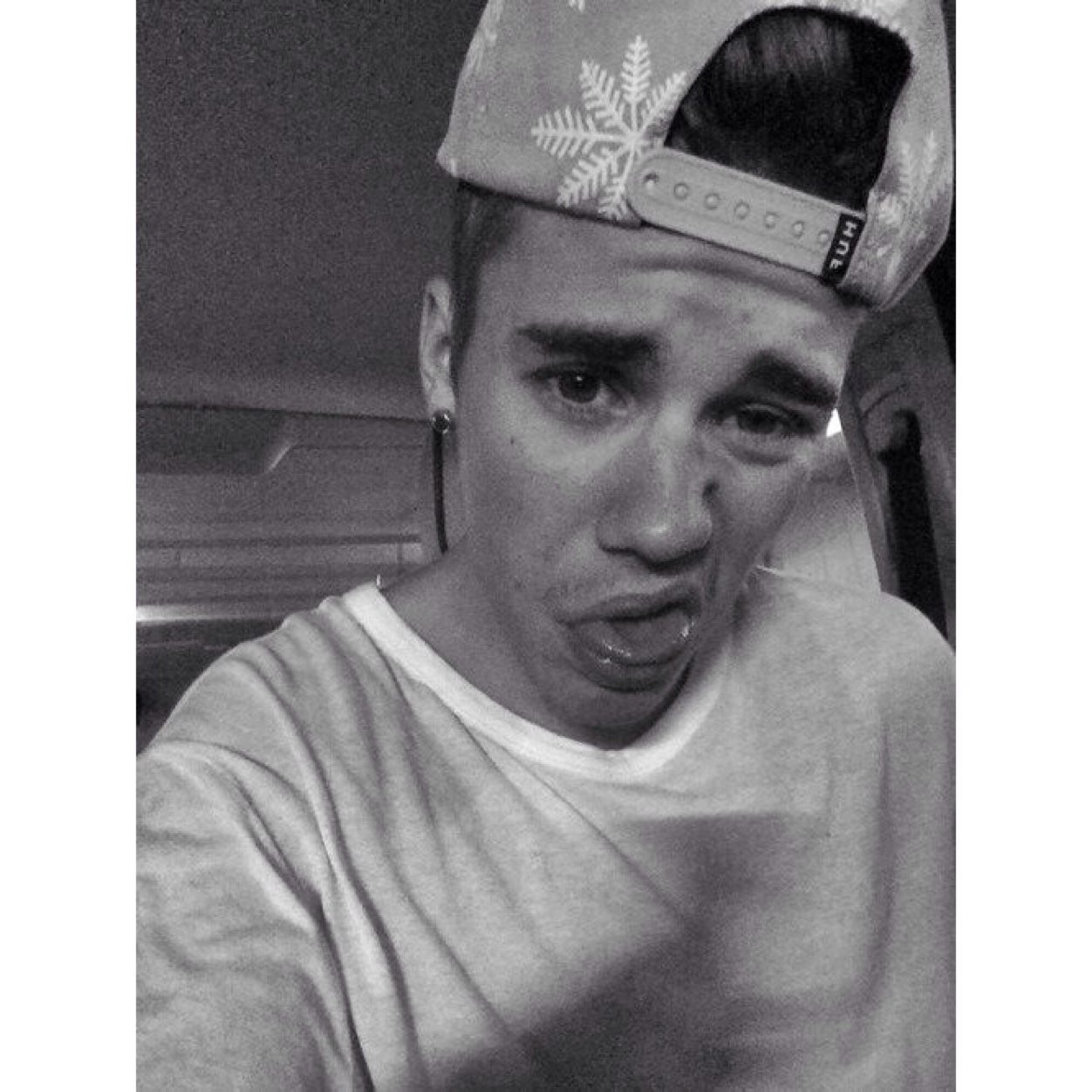 justin is king.. retweet my tweets for a follow