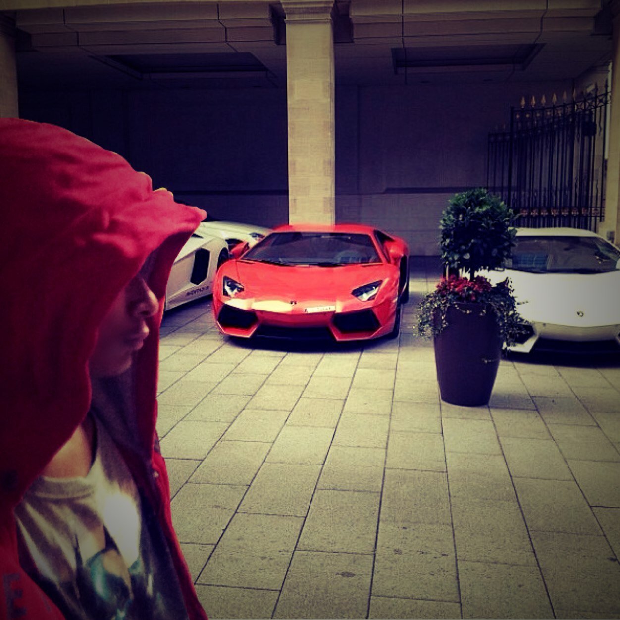 DhruvenChauhan's profile picture. Student, photo editor, INDIAN