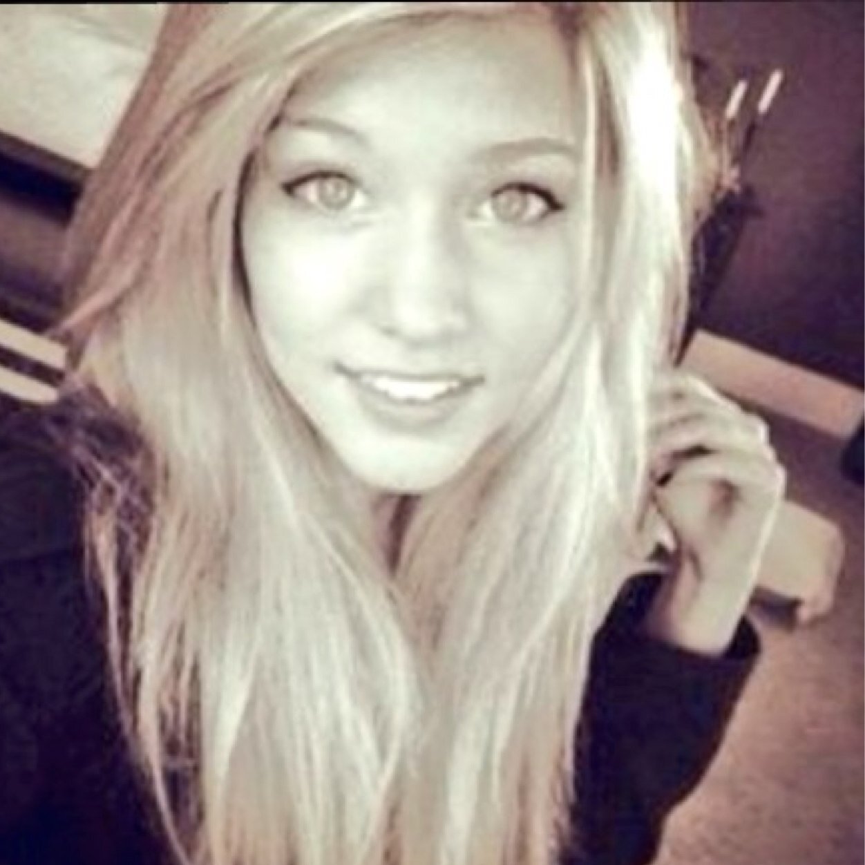 Hi guys!  Made a new twitter so just add me back!