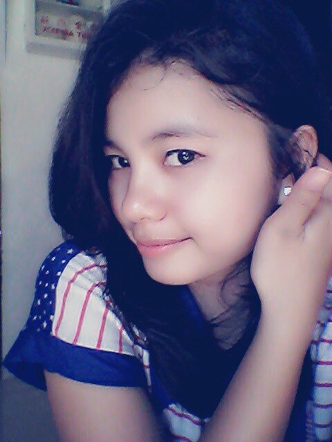 Jesus is my Hero • My spirit is my family :) • 10 oktober 1993 • Chemical ♡ •