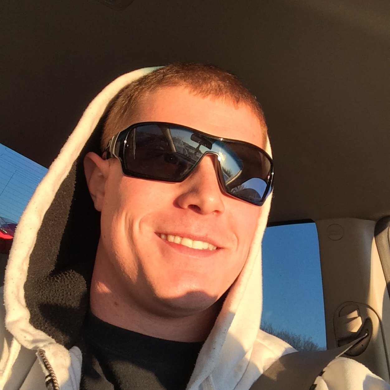 tank_dos35's profile picture. Sometines it's worth the bullshit, others you just have to flush it.