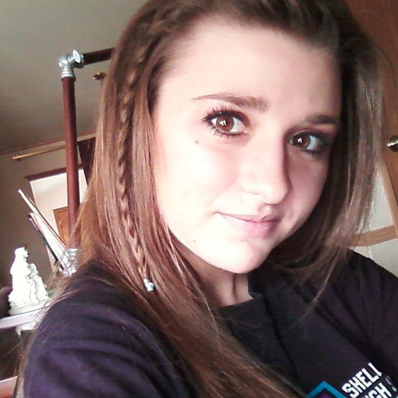 SarahMarieRoy's profile picture. Student, lover of cheesy jokes, music addict, Mormon. :)