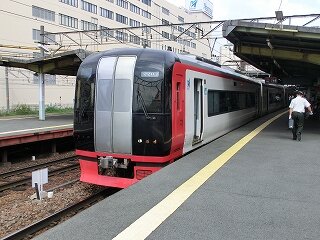 名鉄好きのアカウントですが、コロナの影響で乗りに行けずJRがメインになりつつあります。

またダイエットにも取り組んでいます(お休み中)。

複数のアカウントの管理は苦手なので、鉄道趣味とダイエットと内容はぐちゃぐちゃですがよろしくお願いします。