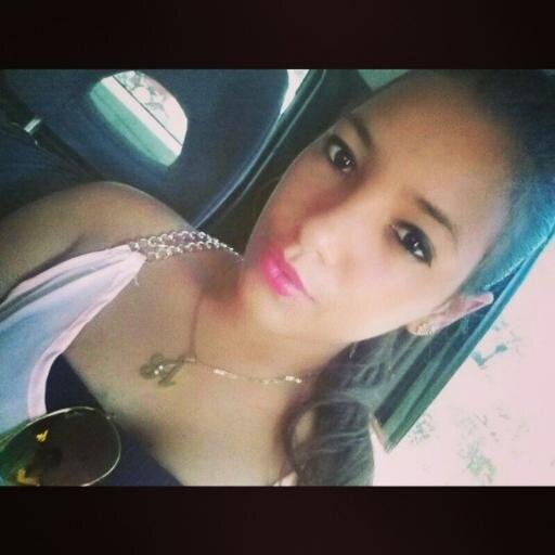 ♥'...La mujer más hermosa, es la que sonríe.♥ // una mirada , mil palabras// #AGRÓNOMA IPL// #CHOCOLATE ^_^ // IG: anabel_ms19