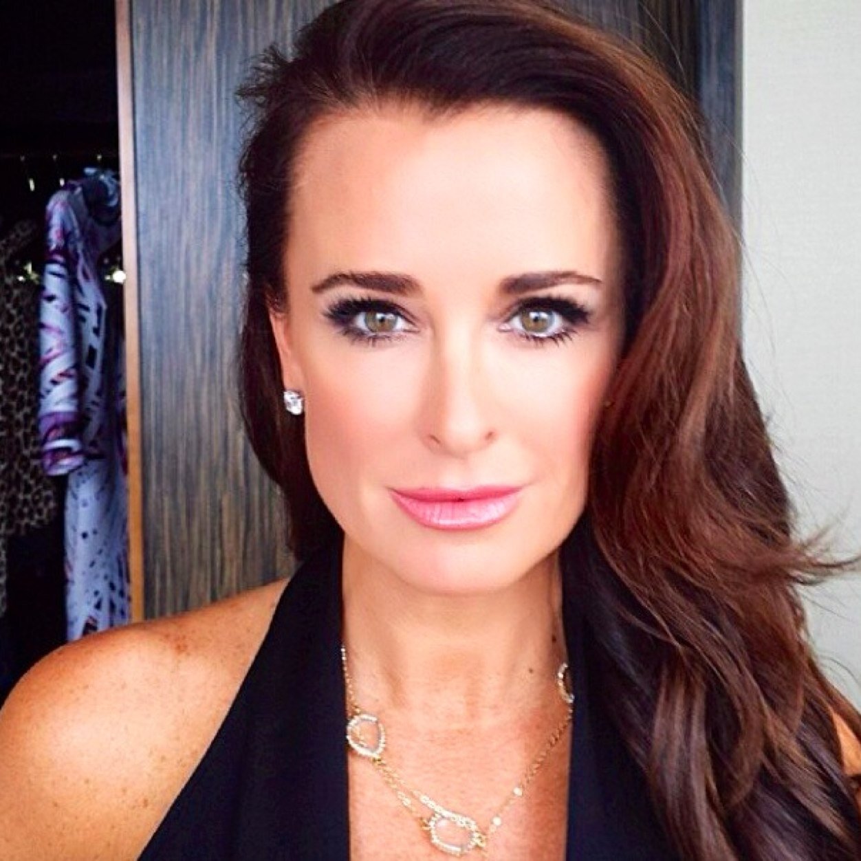 Official fan site for Kyle Richards Umansky. Yes, we are followed by her. We are two friends who support & admire her! #TeamKyle Instagram: @KyleRichards180