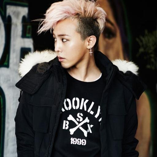 [ Yun | 17 | Nonbinary ] Kpop & Anime enthusiast. Dancer.
