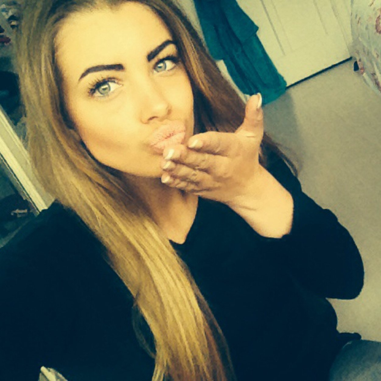 instagram; xlinda_xo