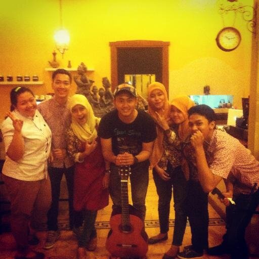 omahcoffee's profile picture. Create your own moment