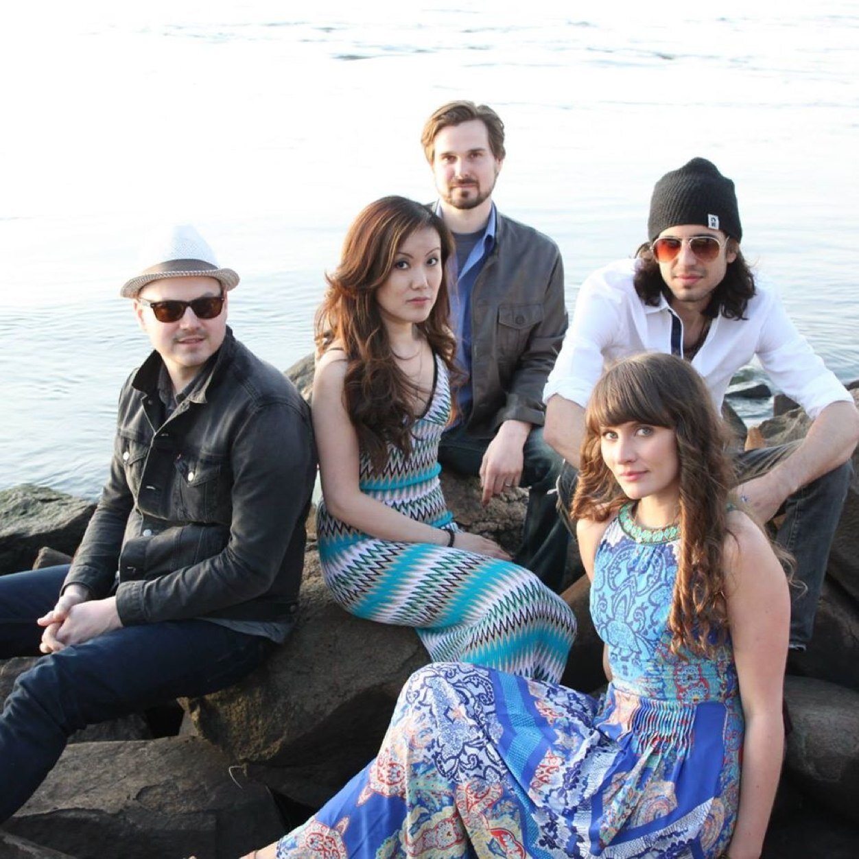 The atypical and powerfully emotive sounds of Woodbine Falls represent the varied worlds of classical, jazz, blues and rock, with an experimental twist.