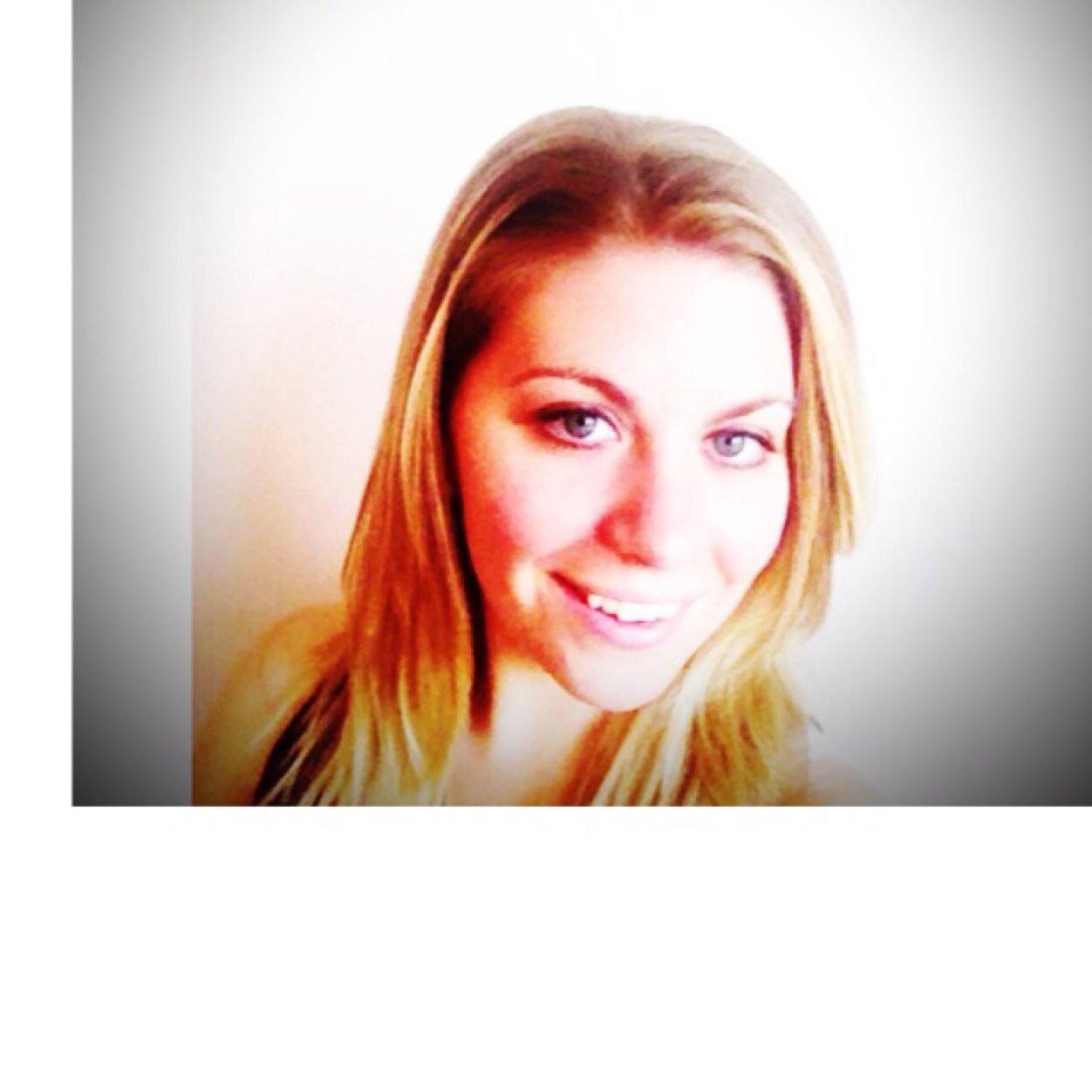 realestate_mel's profile picture. 