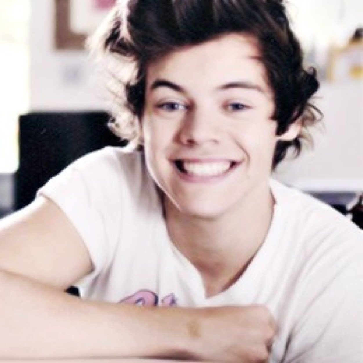 please follow @perks0f1d