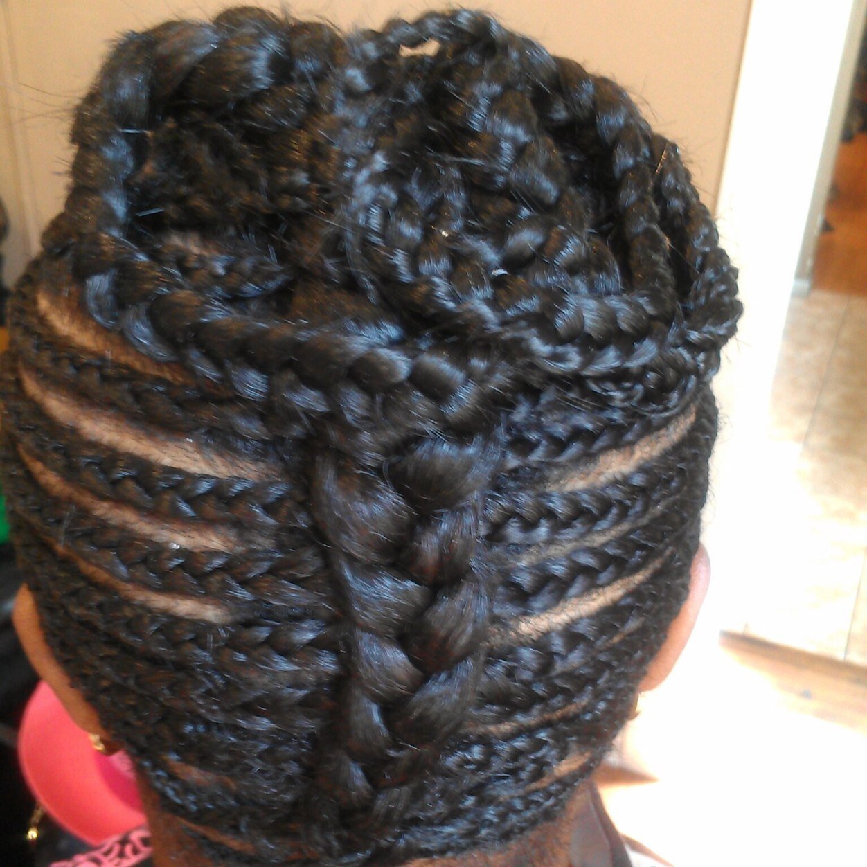 Zanai S Love Of Hair On Twitter Cornrows Mohawk With Yarn For A
