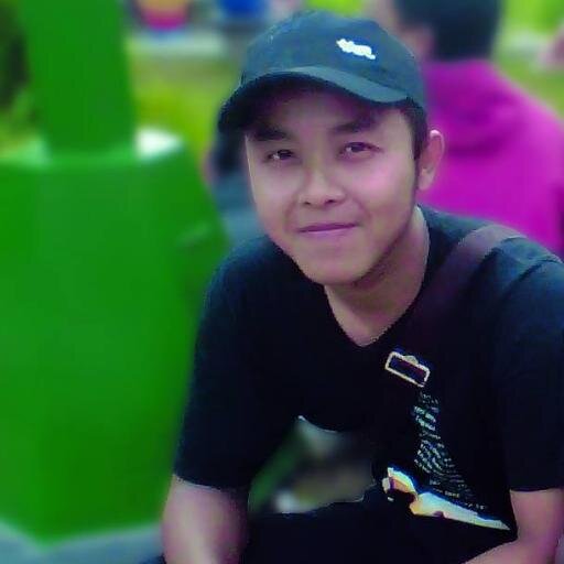 febri28550537's profile picture. 