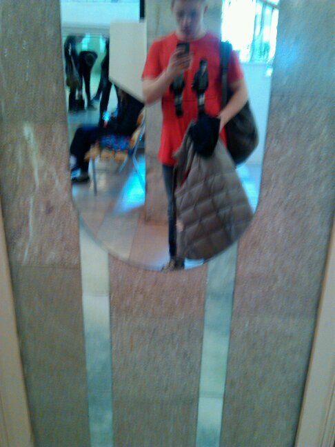 gals2k1's profile picture. 