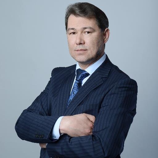 Адвокат Ефимов Сергей Леонидович Вопрос юристу. Консультация юриста. Юридическая помощь: семейные, жилищные, гражданские споры 
#ВзаимныйФолловинг и #FollowBack