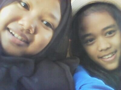 sellamarsella43's profile picture. make me laugh, make me smile, make me love, make me care, make scared of losing you, make me sad and make me happy - You ♥ | follow instagram @marsella43