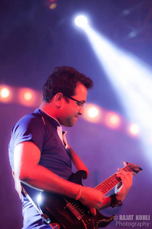 Staff Software Engineer in IBM/Guitarist