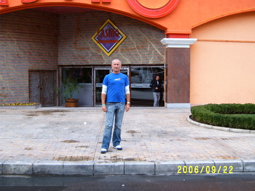 menachem48's profile picture. 0523969050