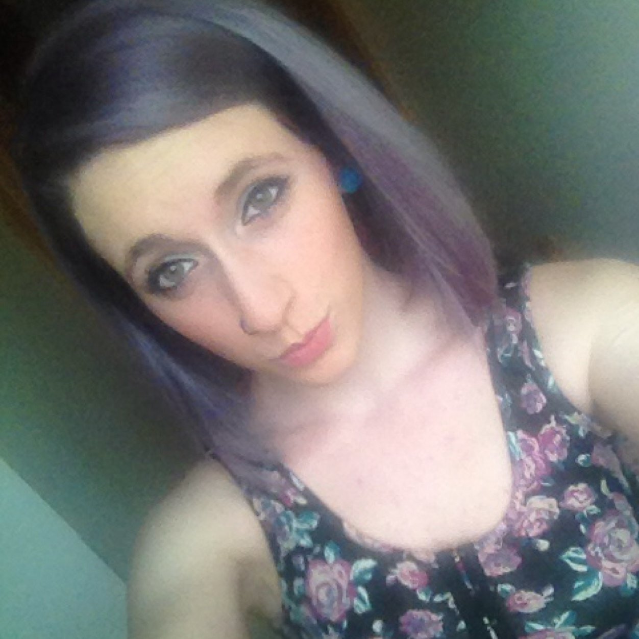 SoWrong_ItsJenn's profile picture. I hate all of you