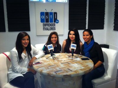 debocaenbocaa's profile picture. Todos los jueves a las 15:00 hrs por http://t.co/7IajNUnyDy / Instargtam @debocaenbocaa Fb /debocaenboca14