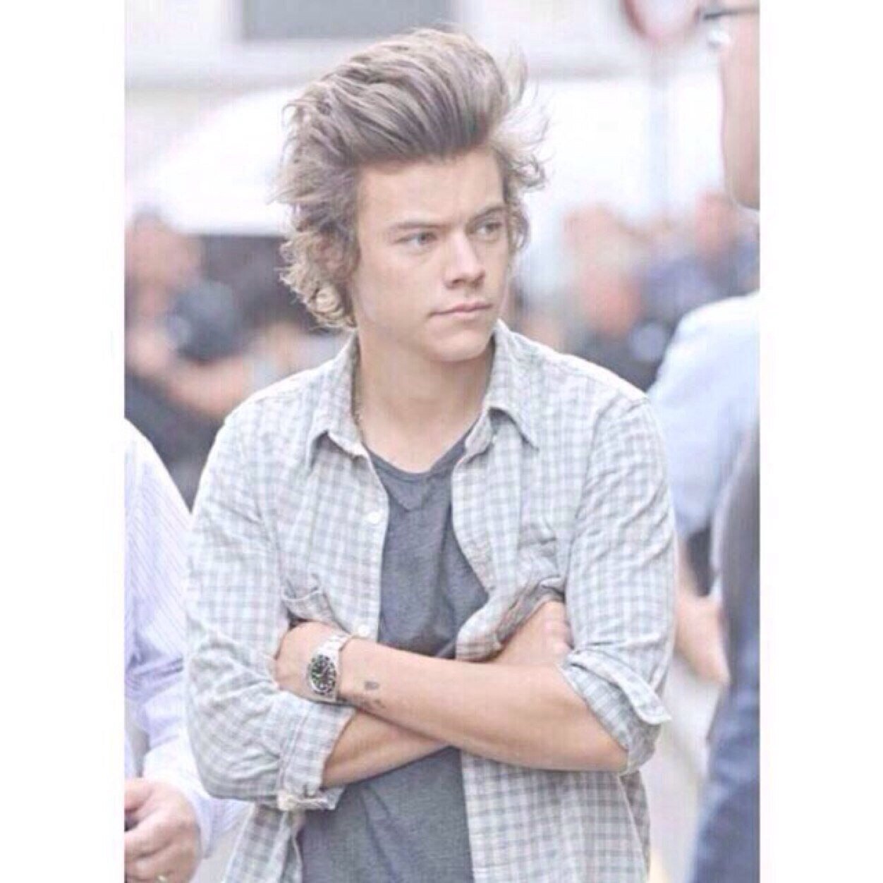 still shipping larry coz' i aint not loyal