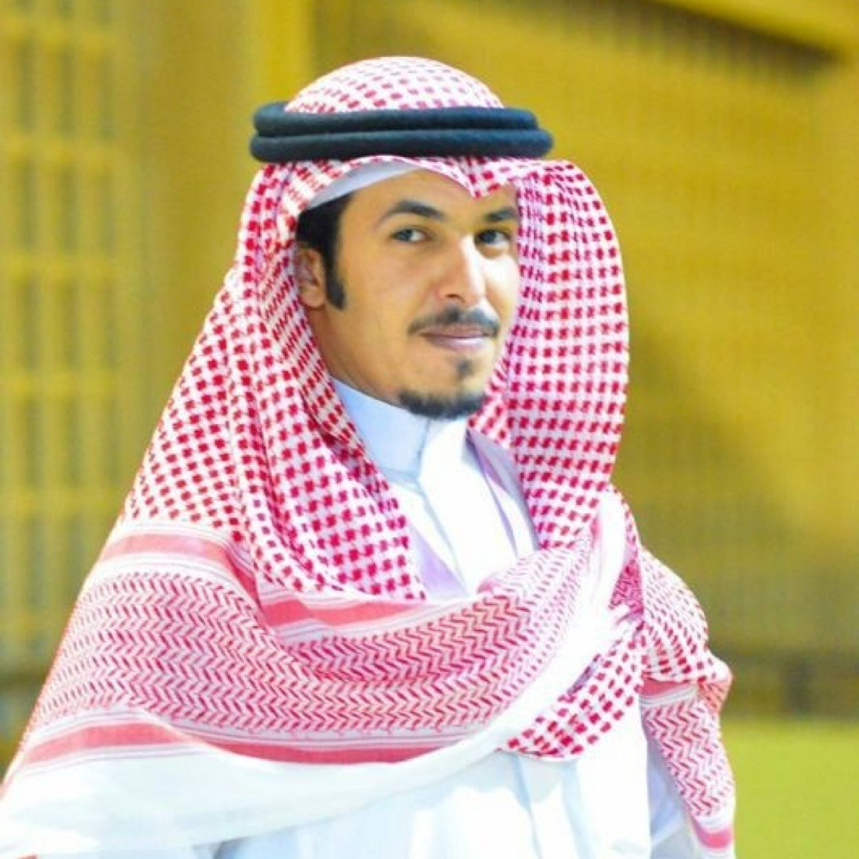 مدرب : إسعافات أولية & CPR ، لطلب عقد دورات تدريبية أو توعوية للأفراد والمجموعات يرجى التواصل معي مباشرةً على الواتس أب : ٠٥٠٠٤٢٤٧٧٨