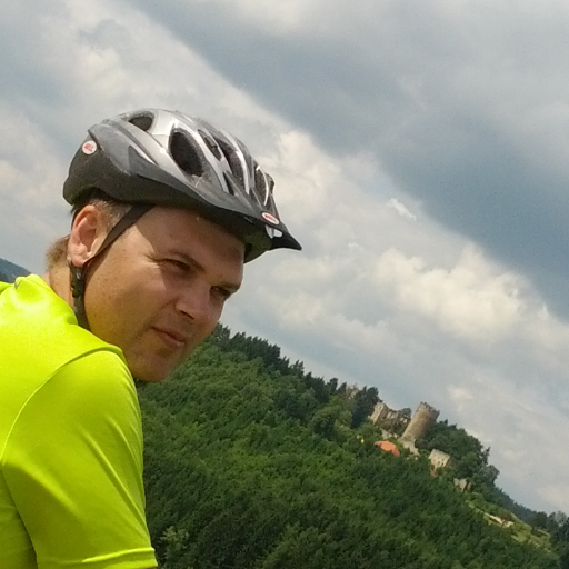 I'm an passionate software developer (Rust, Flutter, Dart, Angular, ...), architect, coach - remote freelance.