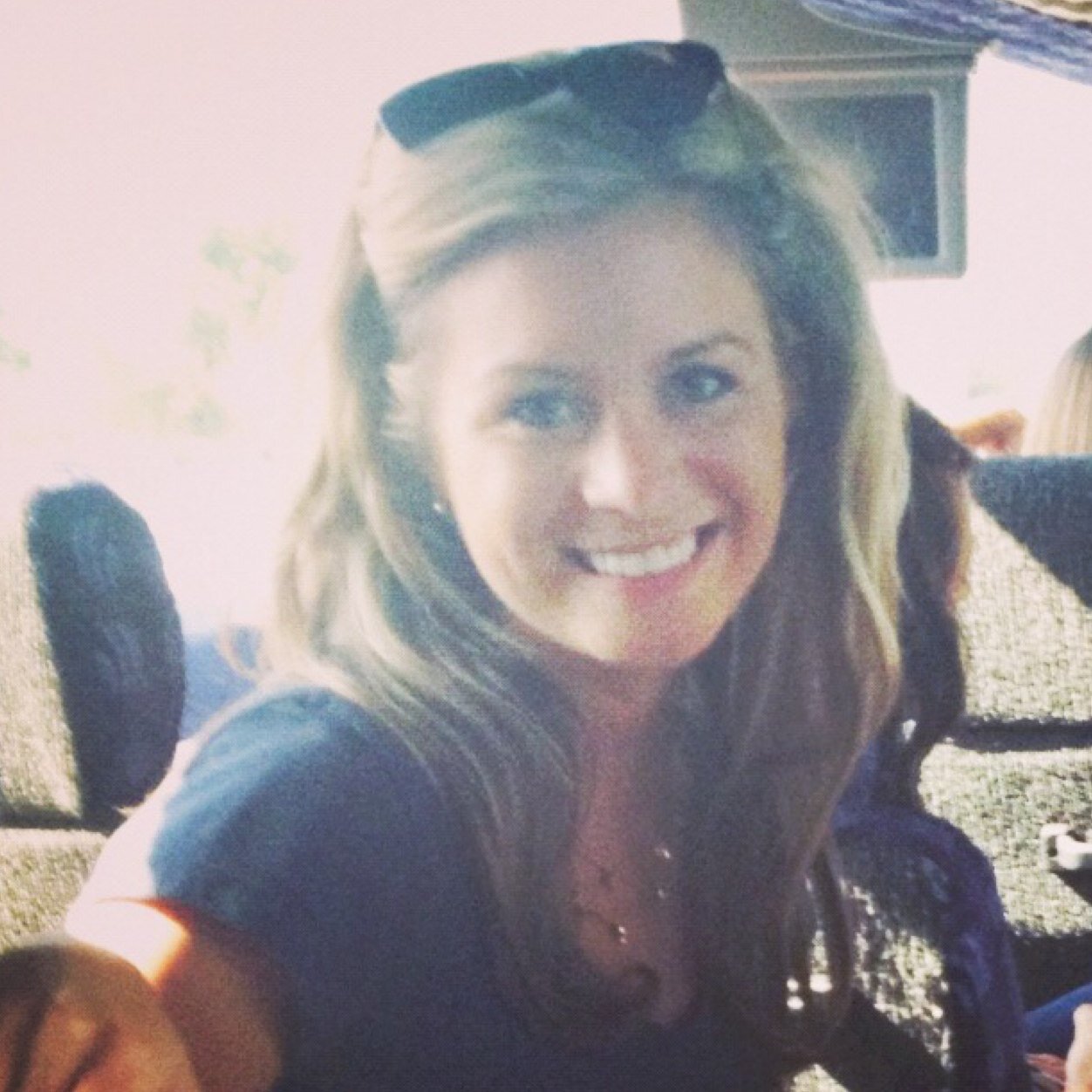 LindsayThornbur's profile picture. 