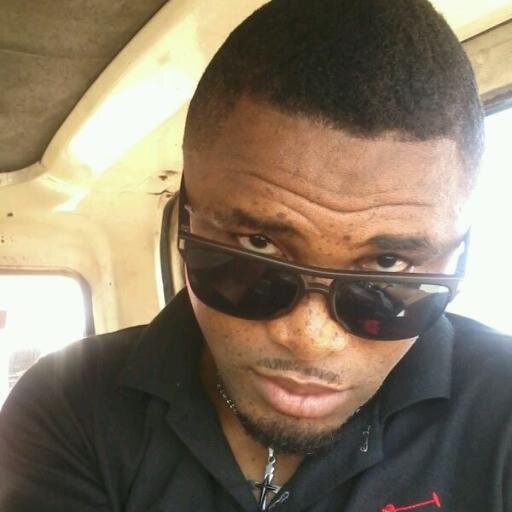 No1hustler with the biggEST bRain.. no comment..just follow-back..