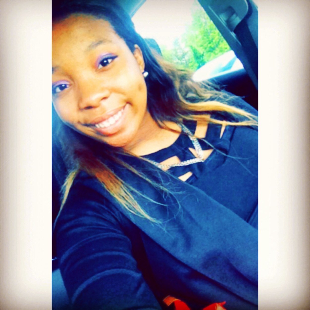 Be Careful When People Give you crumbs of their love,You start to think thats all you deserve! -Toms❤ #BMG