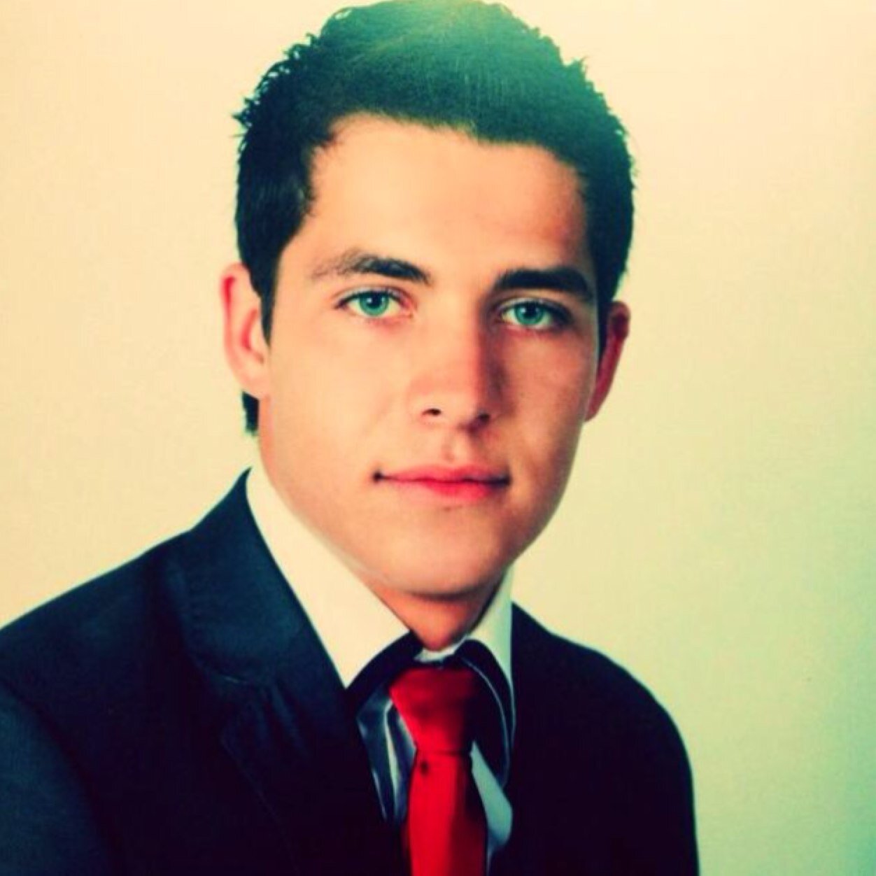 robert_iscar Profile Picture