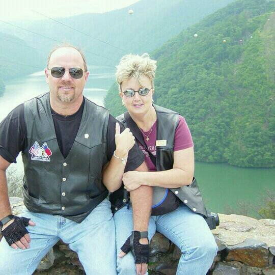 1fastrast's profile picture. 