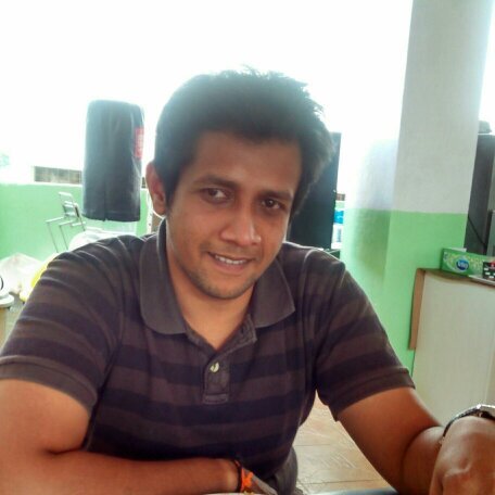 Ex- founder| Product @leadschoolIndia |  Built @quiznext, @feblerapp and @yspotnetwork. Tea addict & Dhoni Fan.