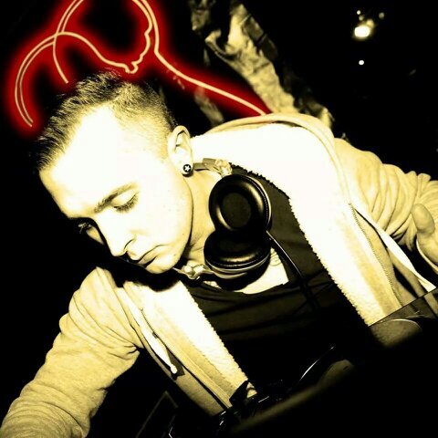 djhidefinition's profile picture. House DJ and Producer

Currently Signed to Truespin Records & Wolfrage Recording