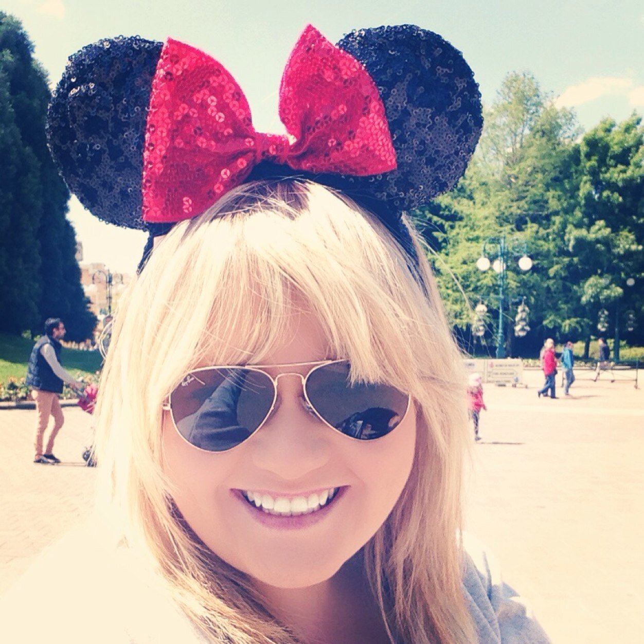 SophieLxx's profile picture. Wife, Mother, Lover! ❤️