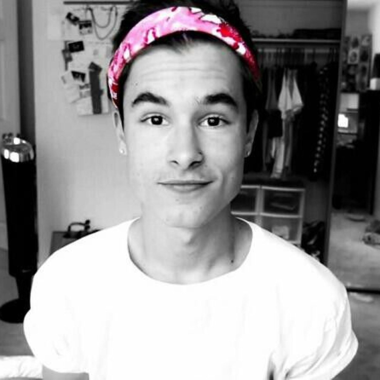 carter d. black. - bisex, single.