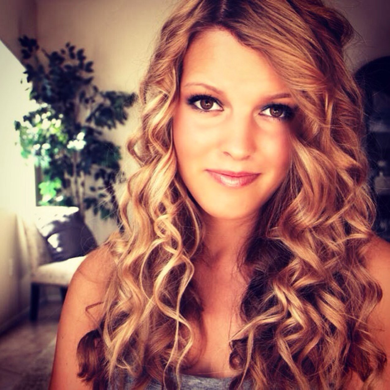 laciekirk's profile picture. http://t.co/NBBWa3ZRYt 
http://t.co/2h2Ttvb9CP