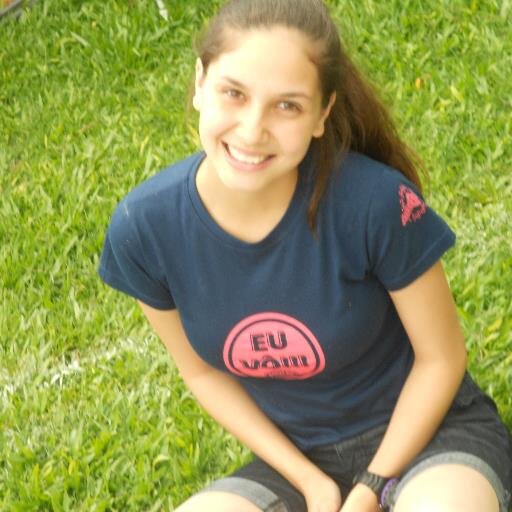 É esse teu olhar, esse teu sorriso que faz eu te amar cada dia que passa Diogo Raseira  ♥