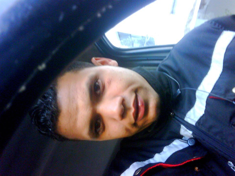 ElmehdiRi's profile picture. 