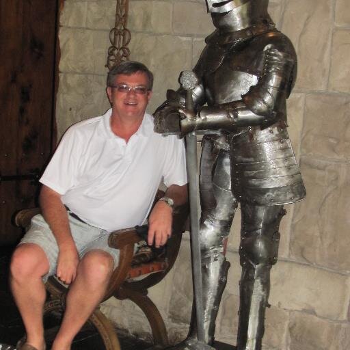 hennieklopper1's profile picture. Love sport, golf and cricket